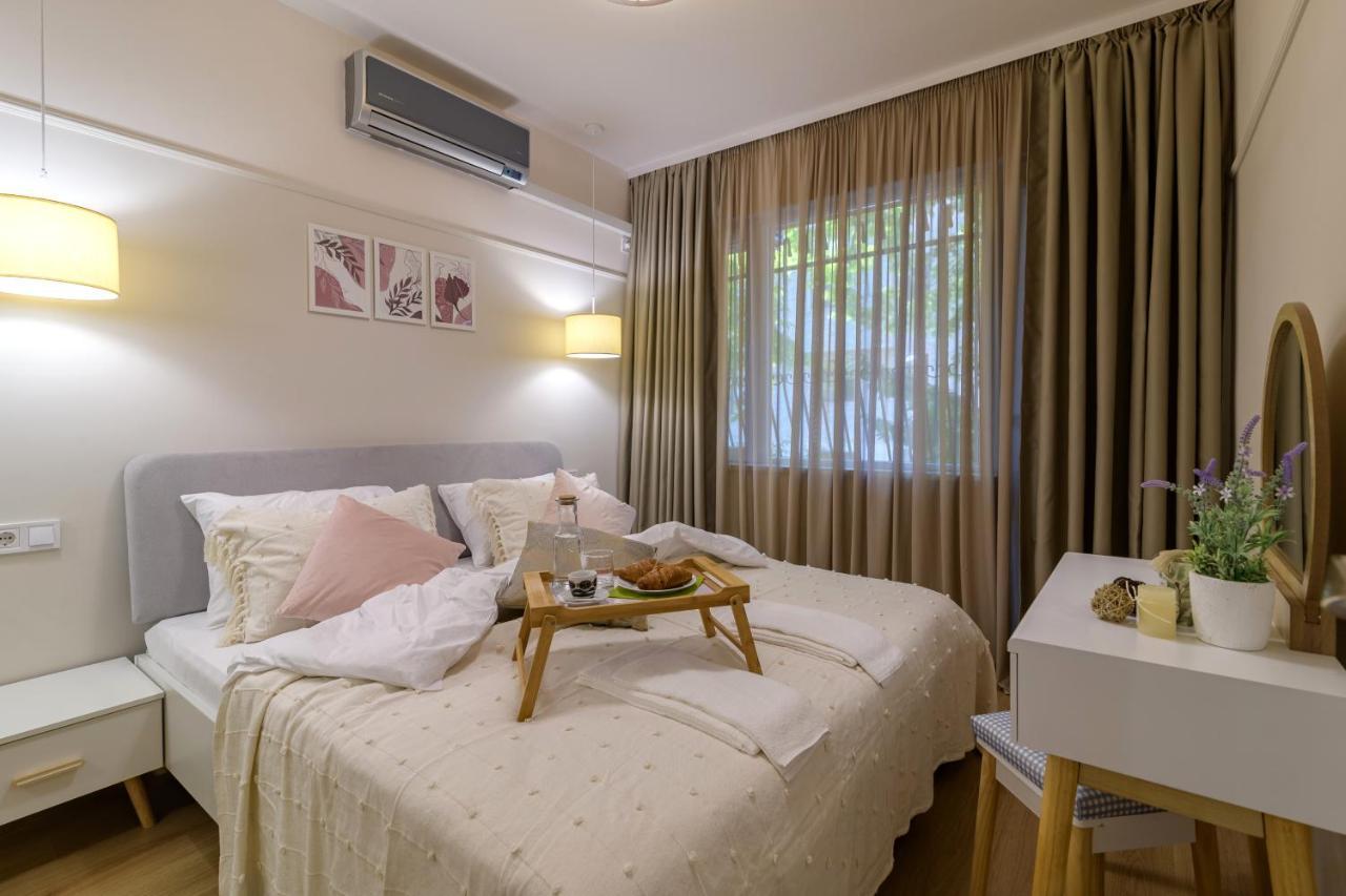 Black Sea Dolphin Apartment Varna Exterior photo